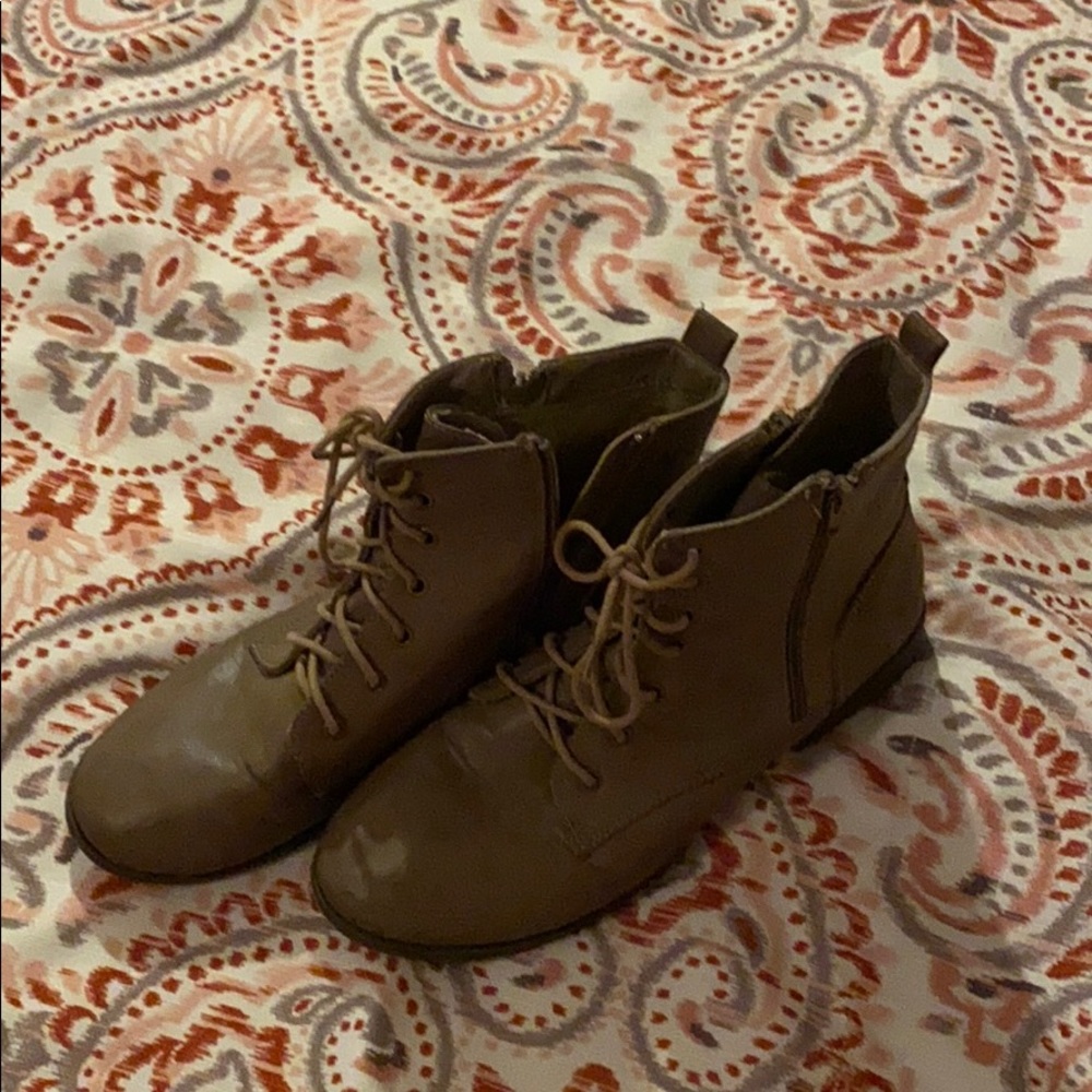 Brown boots